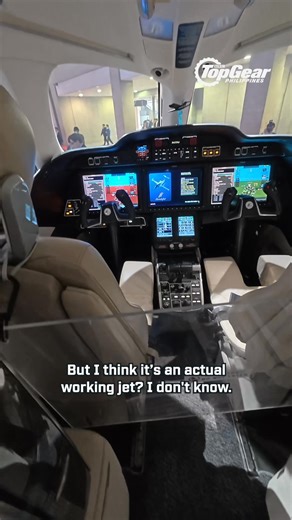 134K views · 896 reactions | Two non-elites (obviously) go on a HondaJet Elite II holiday at the 2025 Japan Mobility Show. Would you fly on an aircraft this small? #topgearph #Honda #HondaJet #JapanMobilityShow #JMS2025 #TGPatJMS2025 | Top Gear Philippines | Facebook