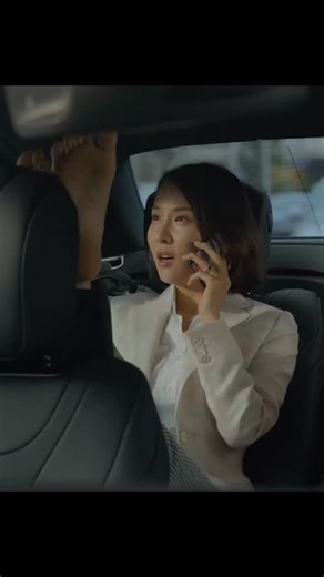 🎀 | Bong Joon Ho said that he does not like screenwriting, and that it makes him nervous and insufferable to his family. The idea for Parasite... | Instagram