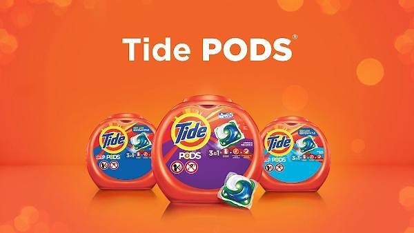 Tide 4 in 1 Ultra Oxi Laundry Detergent Pods, 57-Count 003077209164