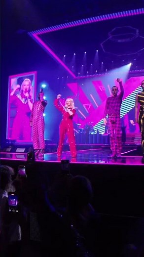 Kylie Minogue Locomotion Live Sheffield 2025 #concert
