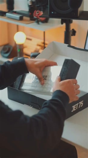 Flex your setup with the MCHOSE Jet 75! ⚡ Hall Effect speed, 8K polling, and a sick white topographic aesthetic for just 9,000 Taka. This is the ultimate premium upgrade that hits different—don’t sleep on the best HE board in this price range! 🏔️⌨️🔥 | Vibe Gaming