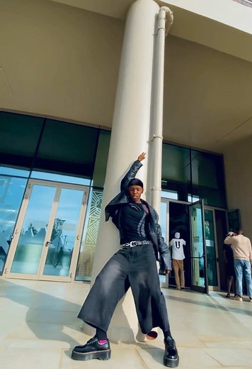 Tsunami Challenge: Fashion and Dance Trends