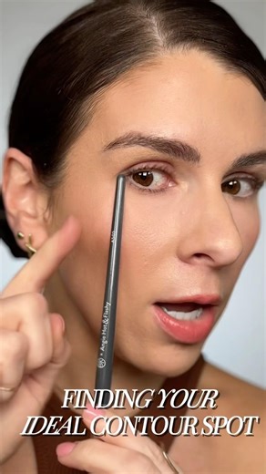 Contour Tip #contour #contouring #makeup #contourhack #learnmakeup #mua #makeupshorts #makeupvideo