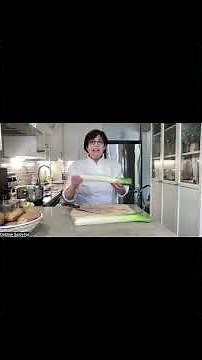 How to Clean & Cut Leeks Properly 🥬 | Easy Potato Leek Soup Tip