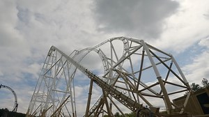POV: You're watching Hyperia, the UK's tallest and fastest rollercoaster, completing its super sleek test-runs🎢 Standing at a dizzying height of 236ft and racing riders around its glistening track at speeds exceeding 80mph, Hyperia is going to be immense!🤩 Who else can't wait to scream, laugh and find their fearless on our brand-new rollercoaster?!✨ 🎟️👉https://thorpeparkofficial.visitlink.me/VGh108 #ThorpePark #ThemePark #DayOut #Rollercoaster #Rollercoasters #Coaster #Coasters #Visit #Hyper