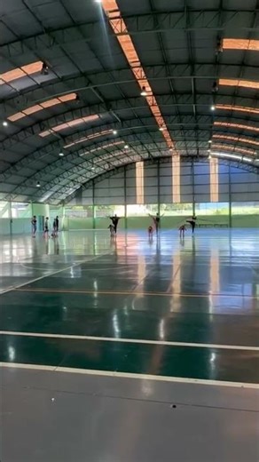 Patinação Artística em Grupo #figureskating #iceskating #patins #viral #olympics #dance #alysaliu