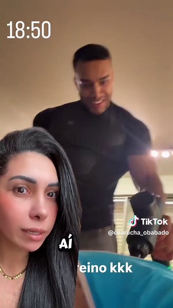 Ele DO NADA mordendo os lábios, como assim 🫣 . . . . . #virginia #noticia #fofoca