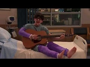 Matt Bennett's feet from 'Sam & Cat'