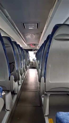 Translink Ulsterbus 619 on the 273