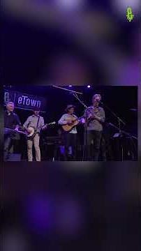 Daniel Rodriguez & The Infamous Stringdusters - "Man Smart, Women Smarter" (live on eTown)