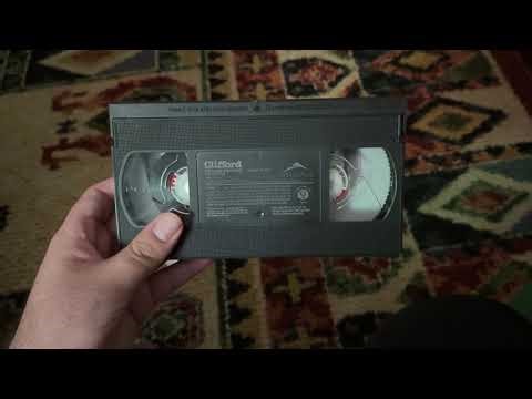 Clifford The Big Red Dog: Big Fun In The Sun 2003 VHS Side Label 214
