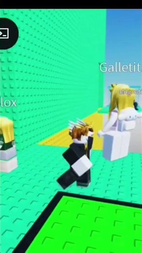 Wallhop but without shift lock 😱👽 cr to @RealPompompurinYT