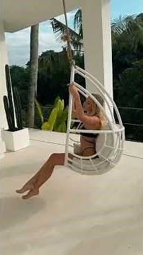 Ekaterina Novikova Russian Model, Biography, Career, Age, Height, Weight, Net Worth, Facts