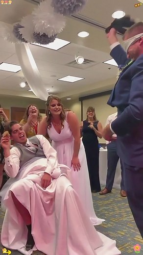Funny First Look Prank 😆🤣😂#prank #funny #funnyvideos #funnyprank #wedding #groom #interesting #funnymoments #foryou #usa #fyp