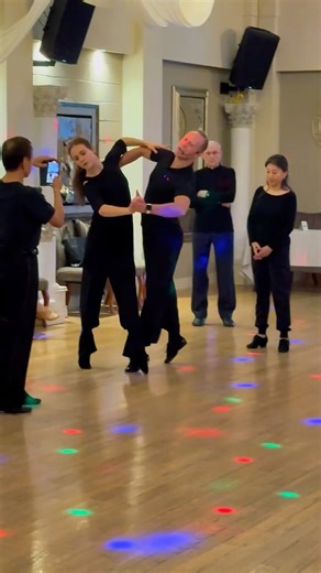 Slow Foxtrot Elegance ✨ Golden Basic Combination. Live Demo with Alexandra❤️🌸🌟!