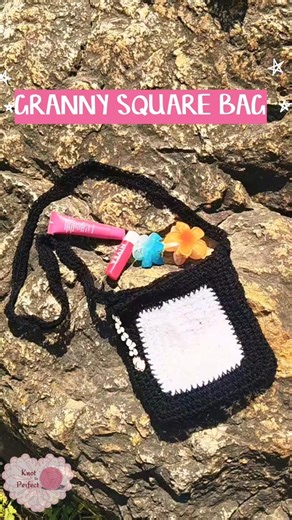 one granny square at a time👵🏻🐼🐝 #crochet #shorts #grannysquare #crochetbag #crochetbeginners