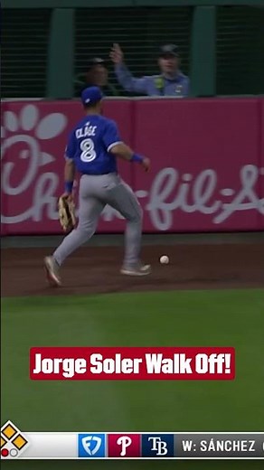Jorge Soler with a wild walk off for the Angels!