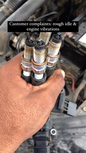 Bad spark plugs causes cylinder misfires | Louw's Customs