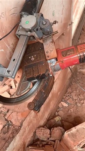 Top 5 Concrete Cutting Machine Demos: Fast, Efficient, & Impressive