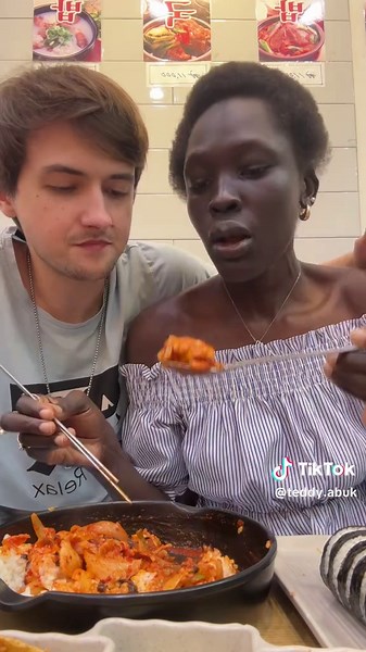 TikTok의 Teddy&Abuk