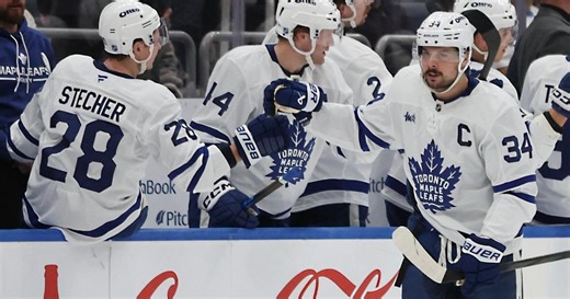 Maple Leafs vs. Islanders: Two historic Auston Matthews goals, a Mats Sundin salute and one precious road point for Toronto