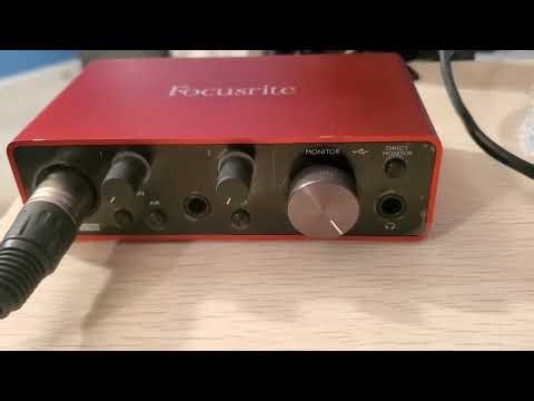Focusrite Scarlett Solo 3rd Gen USB Audio Interface Bundle offers superior sound quality