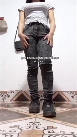 Pantalones Anchos: ¿La Nueva Moda que Todos Aman?