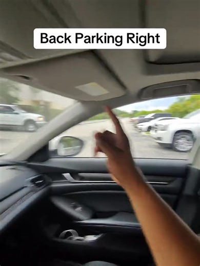 7K views · 57 reactions | Backing into a right parking spot step by step. #drivinglesson #drivingtips #drivinginstructor #howtodrive #backparking Driver Hyper | Driver Hyper | Facebook