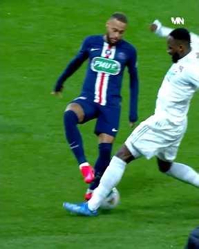 These Neymar Skills at PSG 😳