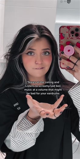 #onthisday brooo my face was sooo round 🤣🤣🤣 but we press on!!! #throwback #fyp #alt