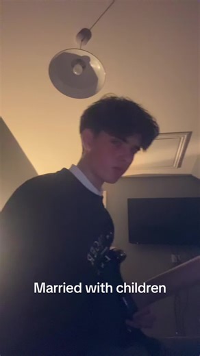 Married With Children: Exploring Iconic Moments