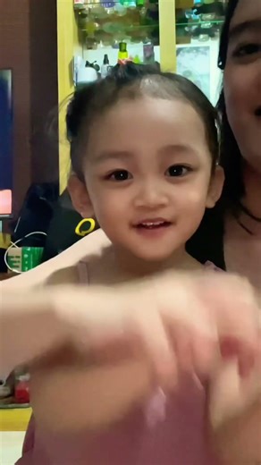 Eeeeeeeeaaaaaaaa #cutebaby #anaklucu #babydance #funnybaby #bayilucu #tiktok #babygirl