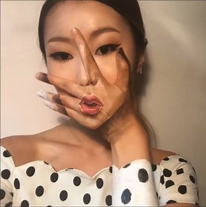This artist creates insane illusions out of her face. | Culture Insider