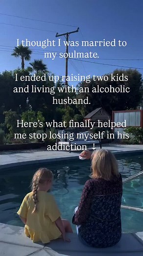 💡 Comment 5STEPS for our free guide: 5 Steps You Can Take Now If Your Loved One Is Drinking. It’s the exact strategy that helped me stop rescuing, start setting boundaries that actually hold, and finally begin to heal my side of the disease. I used to think if I just loved him hard enough, it would fix everything. If I managed the chaos, kept the peace, and made things look okay from the outside — maybe he’d finally stop drinking. But all that did was make me disappear. I was exhausted, angry, 