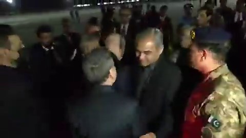 🚨BREAKING: The Iranian delegation just arrived in Islamabad.This is the moment.On one side of the table: JD Vance, Steve Witkoff, and Jared Kushner — a VP, a real estate developer, and a son-in-law whose fund took $2 billion from Saudi Arabia.On the other side: Iran’s Foreign Minister and Parliament Speaker — career diplomats representing a nation that just said talks cannot begin until agreed terms are honored.