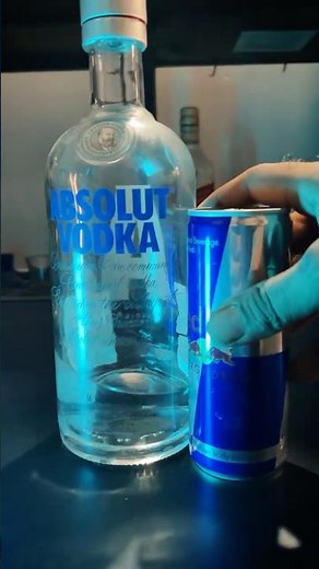 Is Vodka Actually Safe? 🤔 #vodka #alcohol #hangover