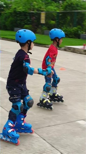 skating practice #skating #rollarskating #inlineskating #roadskating #skate