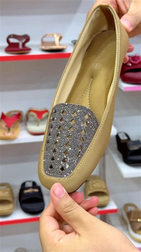 Premium Ladies Medicated Bellies Shoes | Stone Work Flat Pumps | Comfortable Daily Wear