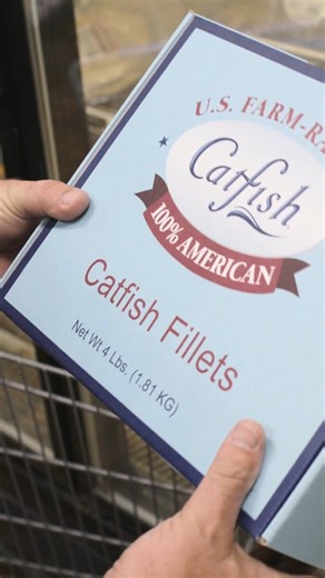 To find U.S. Farm-Raised Catfish near you, make sure to ask your local grocery store and always double-check for the U.S.F.R.C. label! 🛒 | U.S. Farm-Raised Catfish