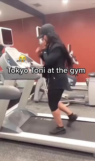 Tokyo fighting herself at the gym 😂