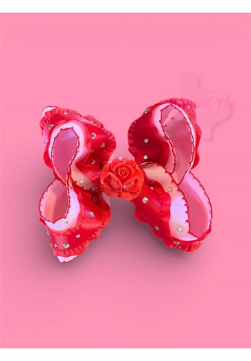 The theme is two dozen roses” 🌹 Okay… I understood the assignment ✨ #c#custombowsb#birthdaythemeh#handmadebowsb#boutiquesmallbusinessbowmaker