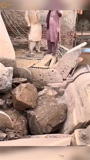 Stone crush machine | R A JU