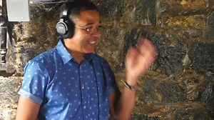 73K views · 853 reactions | The R12 is made for musicians who live to make music. Check out our good friend and Zoom Creator, Luisito Quintero, recording with the new R12 MultiTrak. We’re Zoom. And We’re For Creators. Zoomcorp.com/R12 | #ZoomCreators | Zoom | Facebook