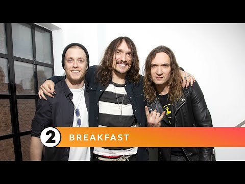 The Darkness - Immigrant Song (Led Zeppelin cover) Radio 2 Breakfast