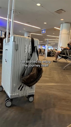 "Literally the biggest travel-hack. Flying is so incredibly smooth now, I just speed through the airport! - Katie H. ⭐⭐⭐⭐⭐ The All-in-One Carry On: 💻 Front Laptop Pocket 🔌 Charge On The Fly 🥤 Hidden Cup Holder 📱 Sleek Phone Mount ✔️ Lifetime Warranty As soon as the inventory lands in our warehouse we’re sold out in a week - be ready for your next trip! Shop the sale before we sell out again at nobltravel.com | Nobl