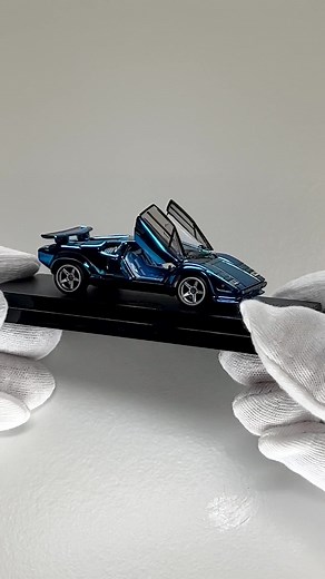 Exclusive Spectraflame Ice Blue '82 Lamborghini Countach LP500 S Hotwheel Unboxing