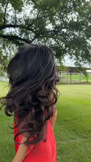 Sitora Rozikova on Instagram: "2025 was one of the most challenging years of my life. So many tears, so many hard moments…. But it was also a year that changed me in ways I never expected 🥹 I’m literally rebuilding myself from the ground up. I’m deeply grateful for the beautiful memories this year still gave me… for my kids and my husband, my family who never stopped supporting me, my amazing friends… and this incredible community 🙏🤍 It was a tough year, but I’m walking into 2026 with big hop