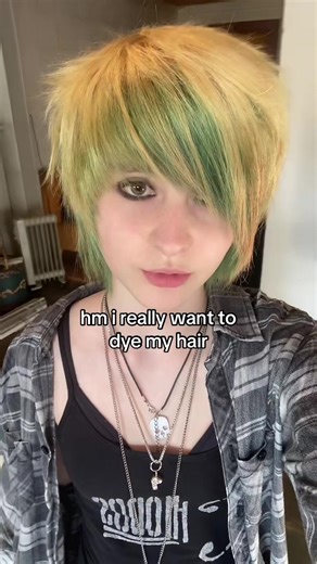 Exploring Blue Hair Dye Options for 2000s Styles