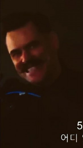 ROBOTNIK'S RAID! 🤯 Dr. Robotnik Finds Sonic at Tom's House (Jim Carrey's Funniest Scene)