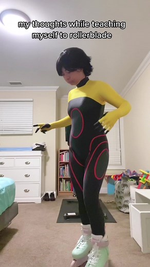 Honey Lemon Cosplay Rollerblading | Gogo Tomago Costume